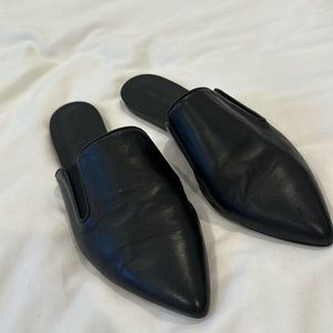 Jenni Kayne black leather mule